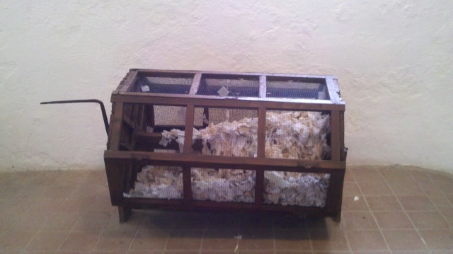 Limpieza y aireación de trapos. Fuente: Museo Molino de Capellades, Barcelona